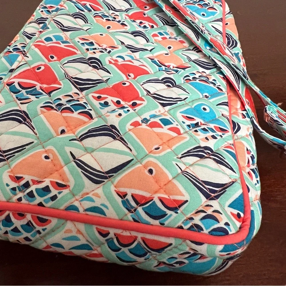 VERA BRADLEY GO FISH iconic RFID little hipster crrossbody, signature cotton NWT